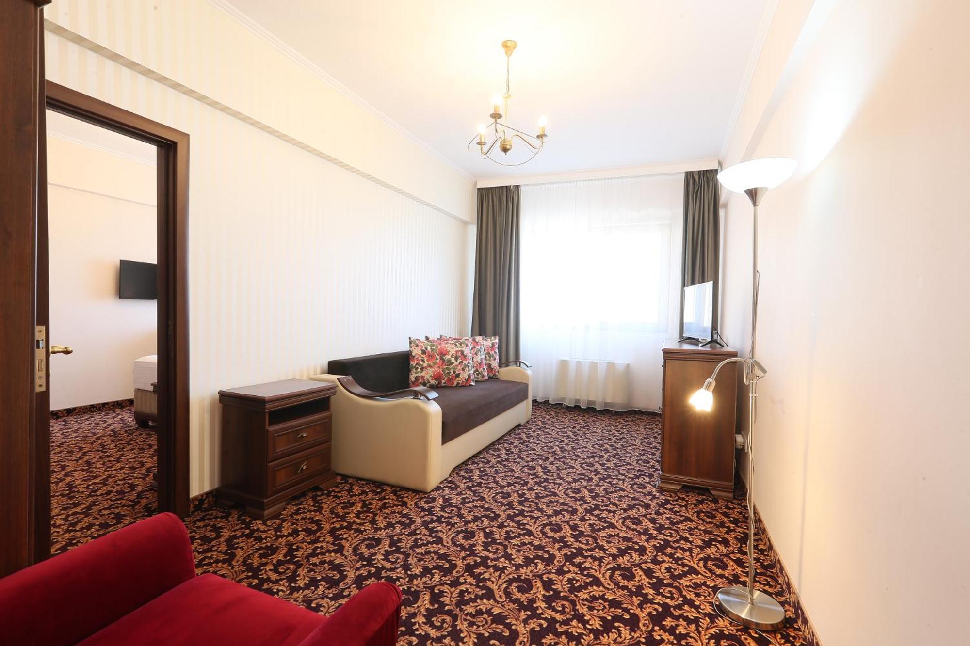 Hotel Impero Oradea Exteriér fotografie
