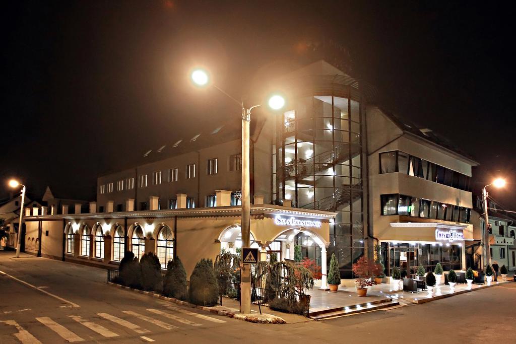 Hotel Impero Oradea Exteriér fotografie